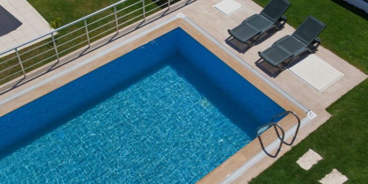 Was kostet ein Schwimmspa? Mehr über die Preise für Swim Spas erfahren