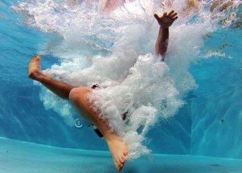 Gabionen als moderne Möglichkeit zur Poolumrandung