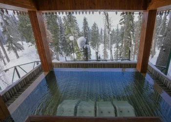 Poolbeheizungen: So bleibt Ihr Pool das ganze Jahr angenehm warm